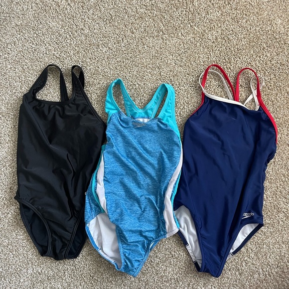 Speedo Other - Speedo girls one piece bathing suits